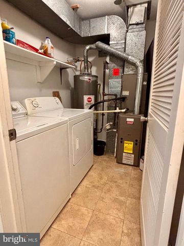 1821 THE WOODS II, Cherry Hill, NJ 08003