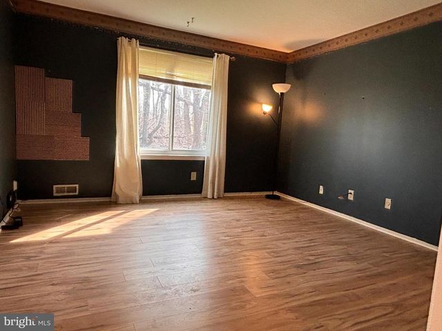 1821 THE WOODS II, Cherry Hill, NJ 08003