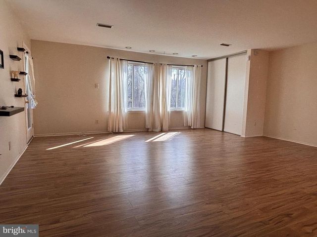 1821 THE WOODS II, Cherry Hill, NJ 08003