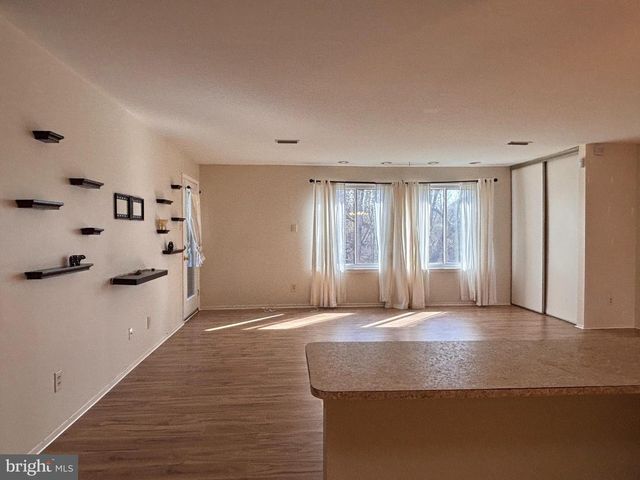 1821 THE WOODS II, Cherry Hill, NJ 08003