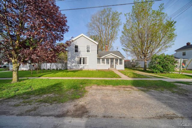 144 Wood Street, Petersburg, MI 49270