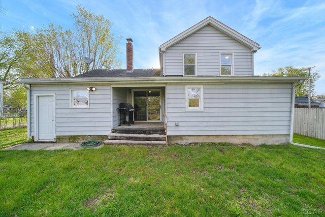 144 Wood Street, Petersburg, MI 49270