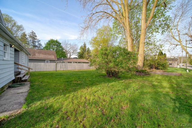 144 Wood Street, Petersburg, MI 49270