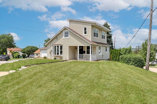 521 Mccarthy Road, Lemont, IL 60439