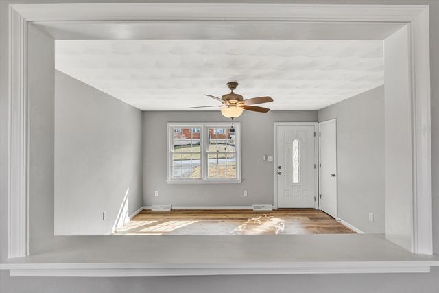 6420 Nell DR, Roanoke, VA 24019