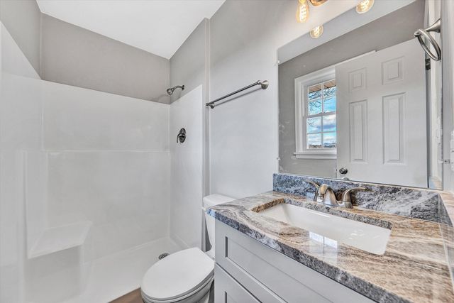 6420 Nell DR, Roanoke, VA 24019