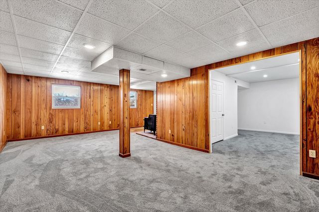 6420 Nell DR, Roanoke, VA 24019