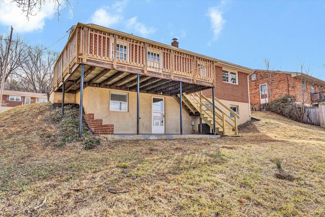 6420 Nell DR, Roanoke, VA 24019