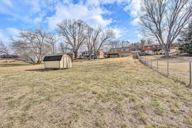 6420 Nell DR, Roanoke, VA 24019