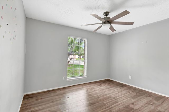 8415 Apothecary Lane, Houston, TX 77064