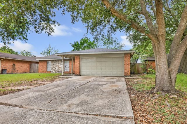 8415 Apothecary Lane, Houston, TX 77064