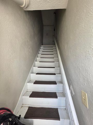 108 W 7th Street, Newport, KY 41071