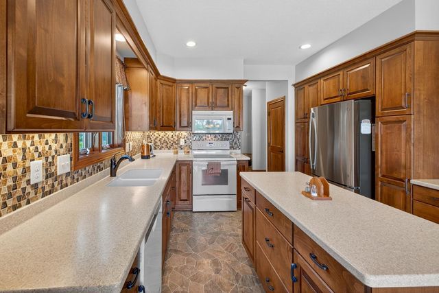 2879 Ivory Road NE, Rochester, MN 55906