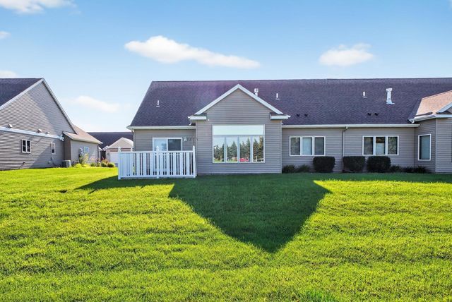 2879 Ivory Road NE, Rochester, MN 55906