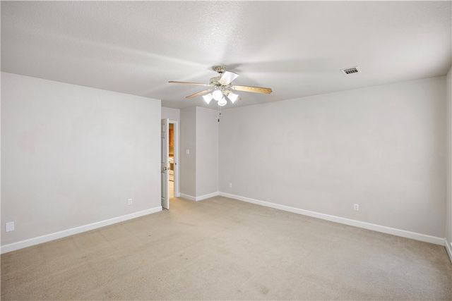 2102 S Greenwich Avenue, Russellville, AR 72802