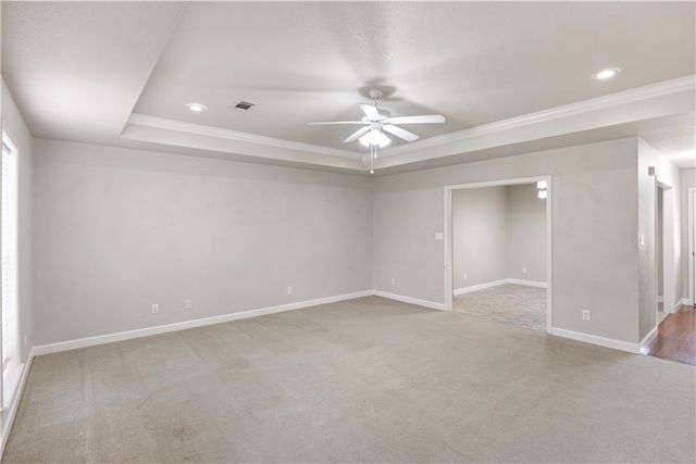 2102 S Greenwich Avenue, Russellville, AR 72802