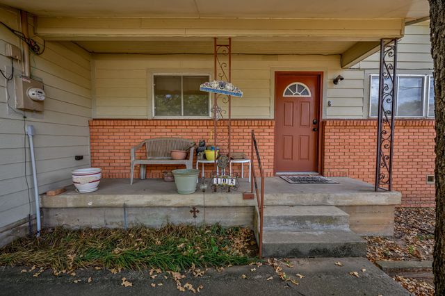 402 SE 20th Street, Mineral Wells, TX 76067