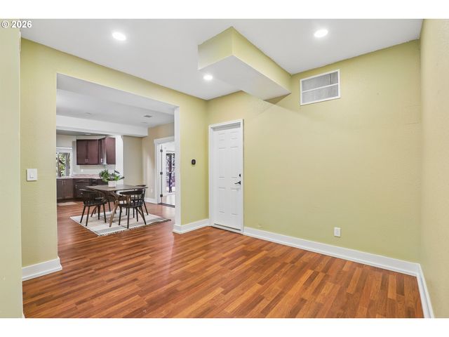 10445 Se 147TH Ave, Happy Valley, OR 97086