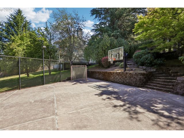 10445 Se 147TH Ave, Happy Valley, OR 97086