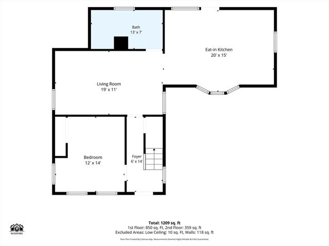 13 Lakeside Ave, Lakeville, MA 02347
