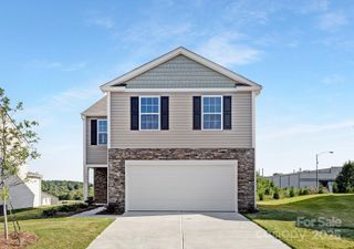 1065 20th Avenue Loop SE, Hickory, NC 28602