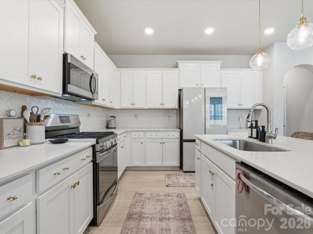 4044 Whipcord Drive, Waxhaw, NC 28173