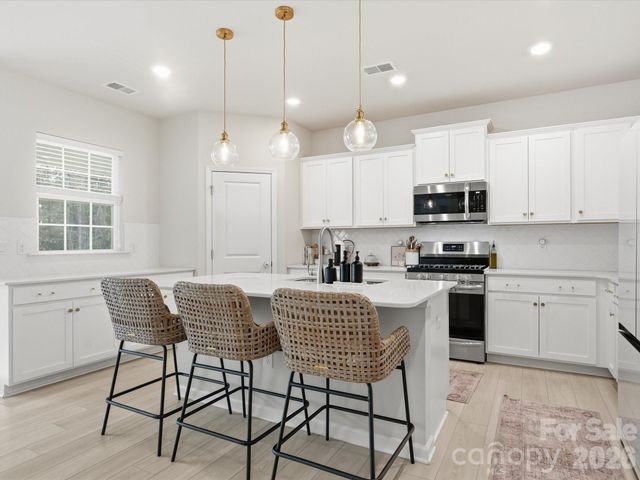 4044 Whipcord Drive, Waxhaw, NC 28173