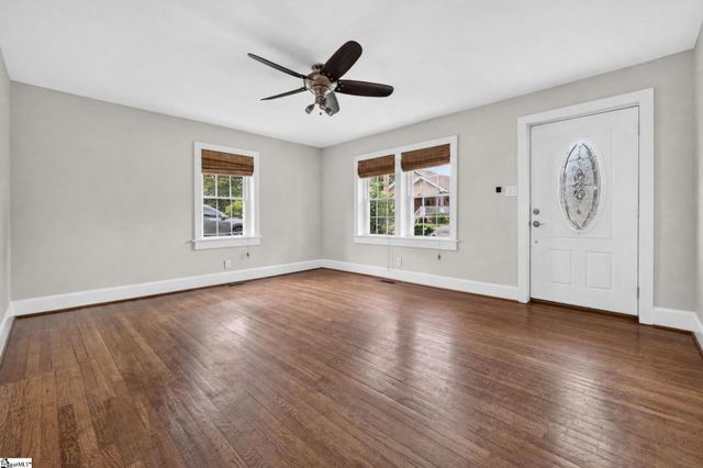 121 Connecticut Avenue, Greer, SC 29650