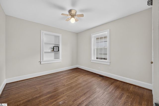 121 Connecticut Avenue, Greer, SC 29650
