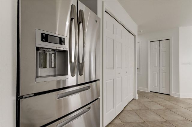 6032 LANSHIRE DRIVE, Tampa, FL 33634