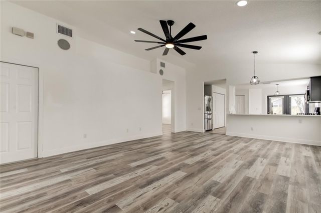 6032 LANSHIRE DRIVE, Tampa, FL 33634