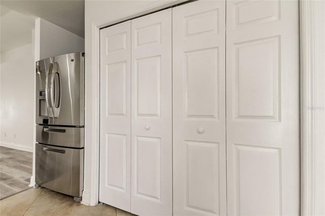 6032 LANSHIRE DRIVE, Tampa, FL 33634