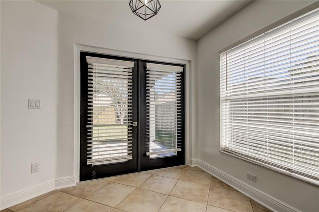 6032 LANSHIRE DRIVE, Tampa, FL 33634