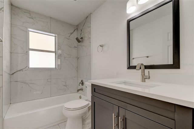 6032 LANSHIRE DRIVE, Tampa, FL 33634