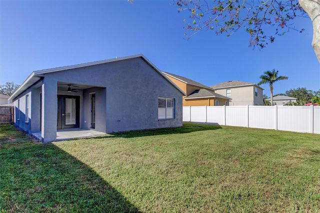 6032 LANSHIRE DRIVE, Tampa, FL 33634