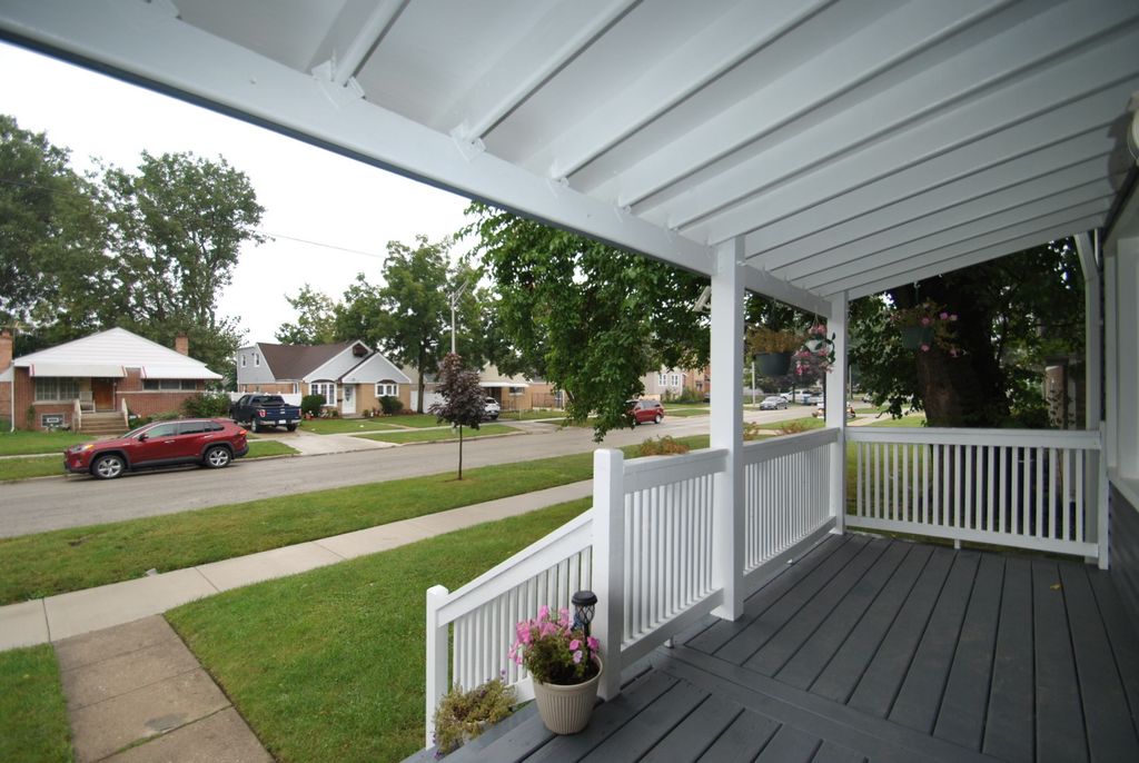 1600 N 33rd Avenue, Melrose Park, IL 60160 — photo 3
