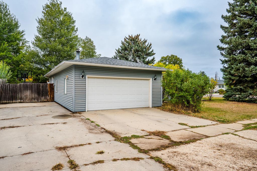 250 Rice Avenue, Sheridan, WY 82801 photo 3