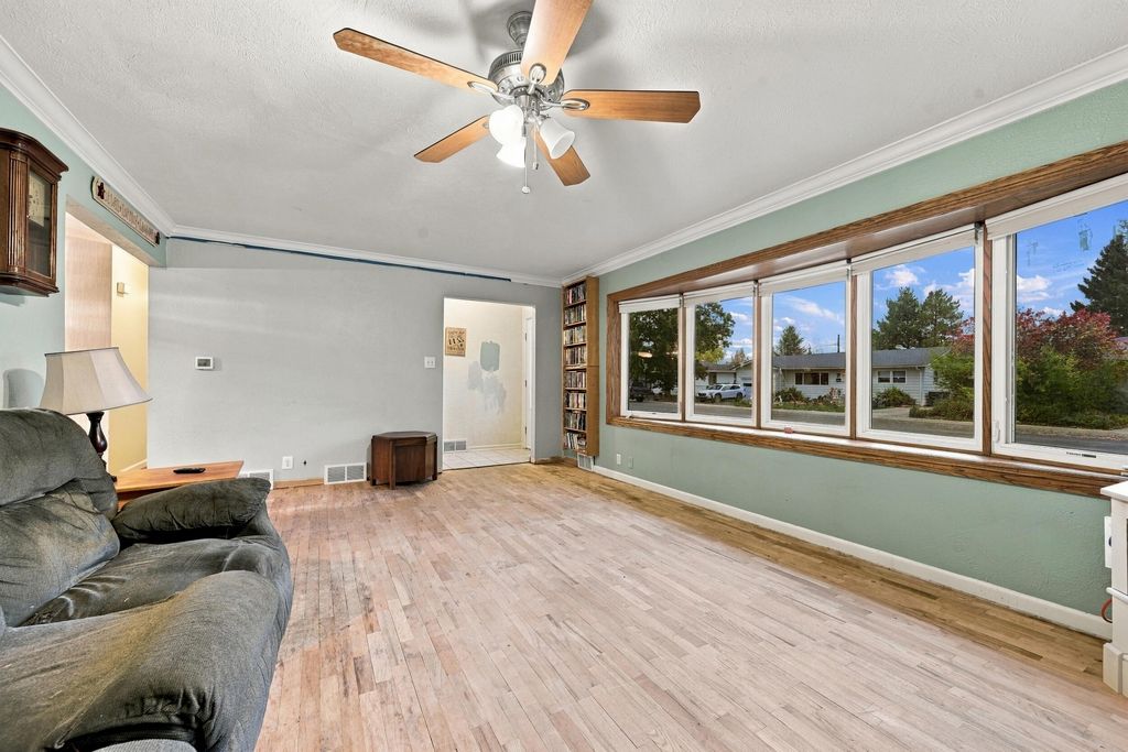 250 Rice Avenue, Sheridan, WY 82801 photo 5