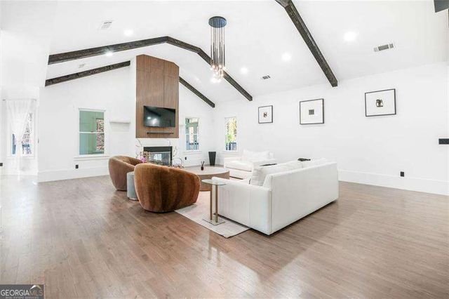 507 Karen Lane, Woodstock, GA 30188