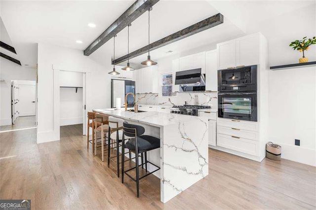 507 Karen Lane, Woodstock, GA 30188