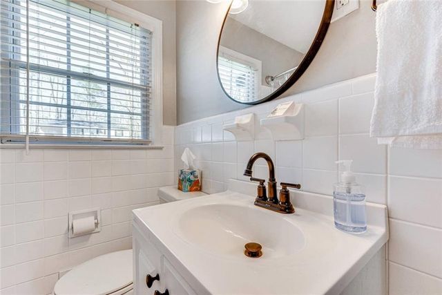 6385 Lobelia Road SW, Mableton, GA 30126