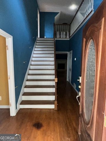 71 Southern Golf Court, Fayetteville, GA 30215
