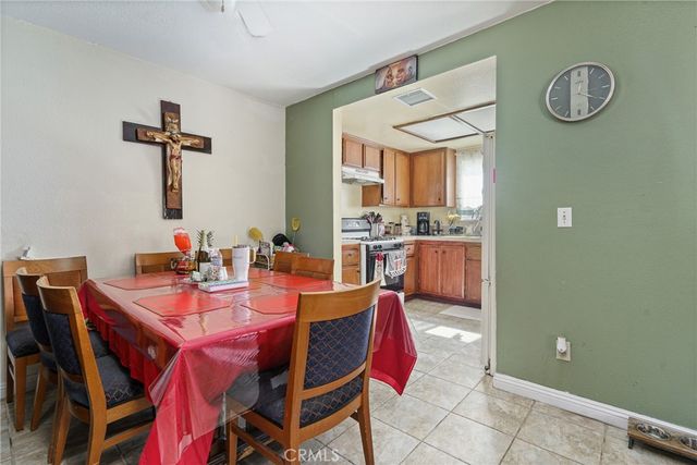 16171 Winterwood, Fontana, CA 92335