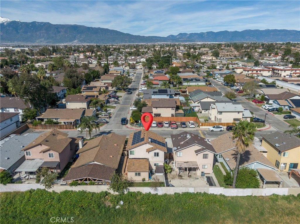 Image 35 of property listing at 16171 Winterwood, Fontana, CA 92335