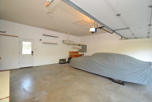 1182 Mill Run Drive, Noblesville, IN 46062