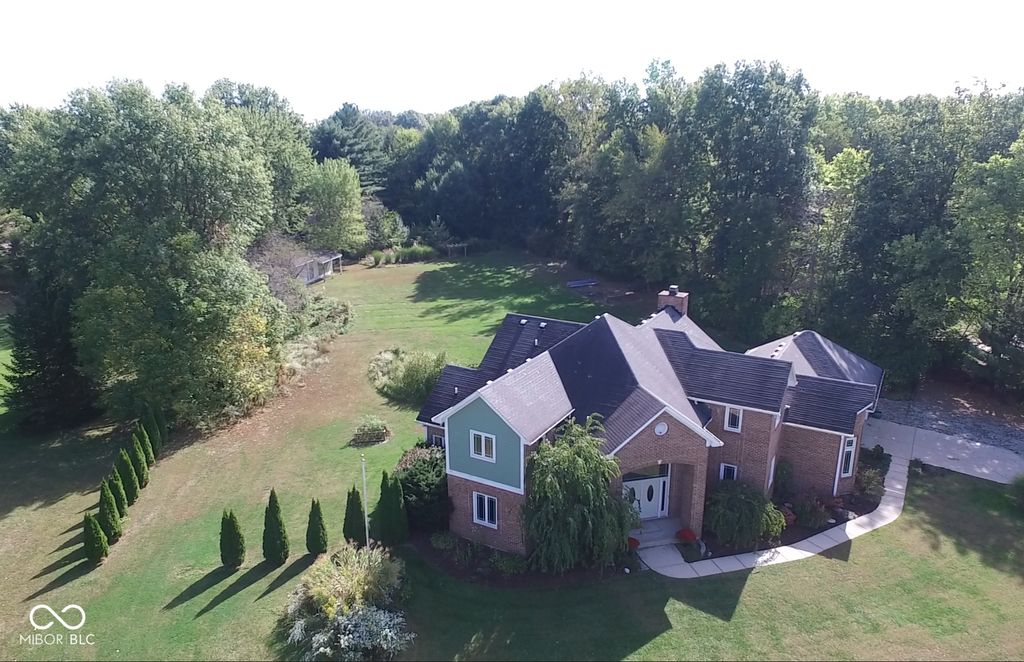 1182 Mill Run Drive, Noblesville, IN 46062