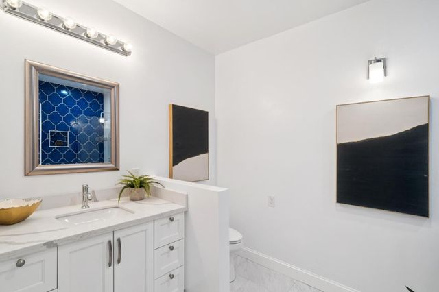 3006 26th Street, San Francisco, CA 94110