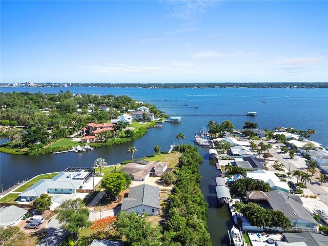 901 24TH AVENUE W, Palmetto, FL 34221