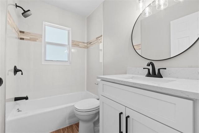 901 24TH AVENUE W, Palmetto, FL 34221