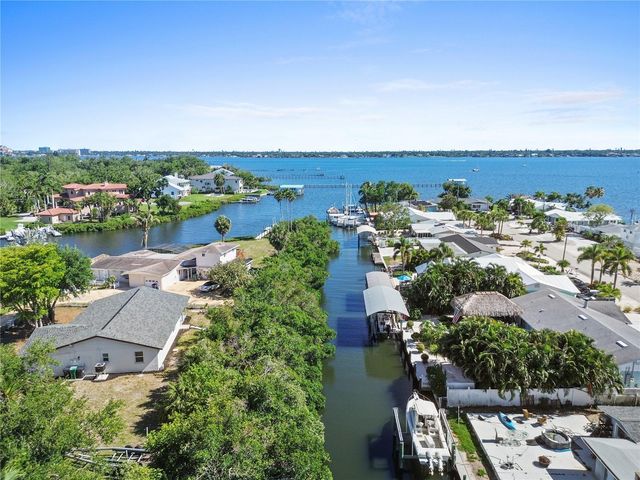 901 24TH AVENUE W, Palmetto, FL 34221